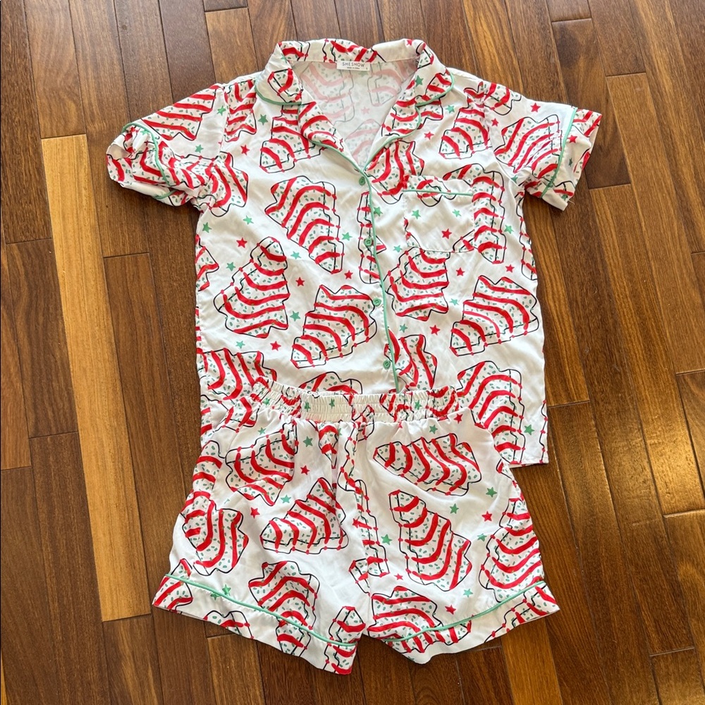 Holiday Cheer Women's Pajama Set